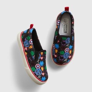 Gap Toddler Marvel  Slip on Shoes Sz 6 NWT